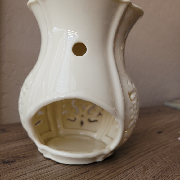 NEW Yankee Candle Wax Melt Warmer! - Picture 3 of 4